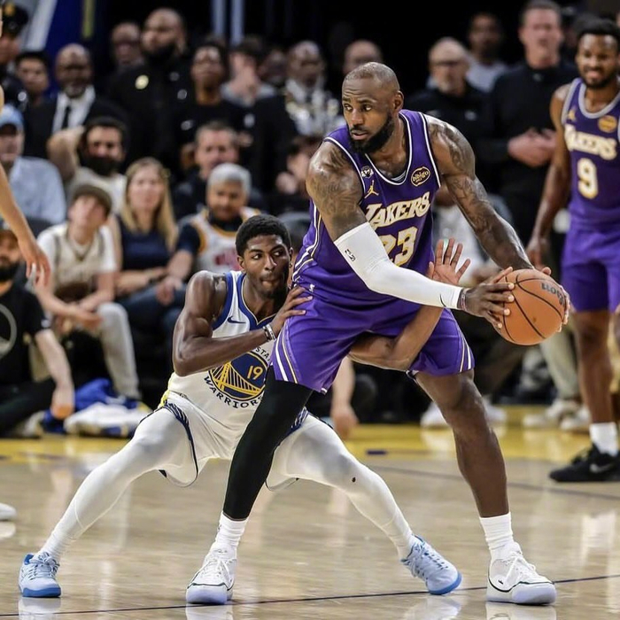 乐鱼体育游戏-网友热议篮球防守强度|nba|见识_新浪体育_新浪新闻
